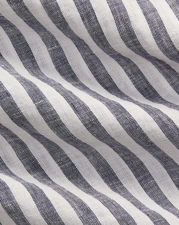 Camisa de linho listrada com ajuste personalizado - Image 5